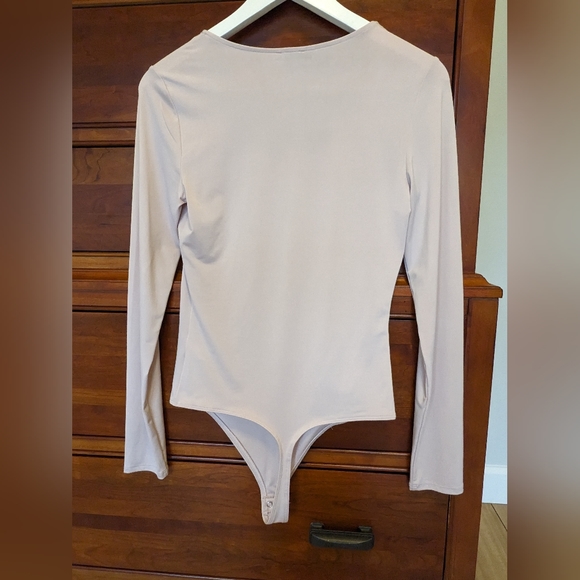 Express Body Contour Body Suit - Picture 4 of 4